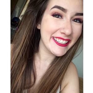 Meet your Posher, Brianna